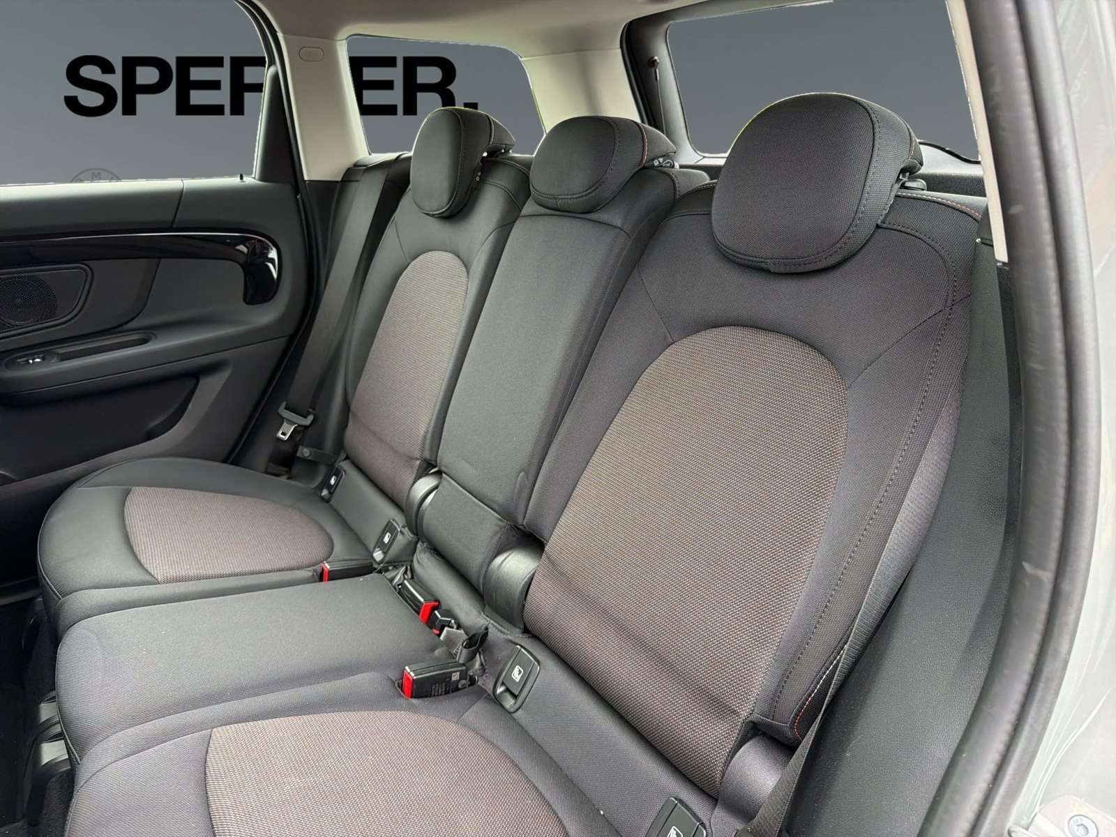 Fahrzeugbild eines MINI Countryman