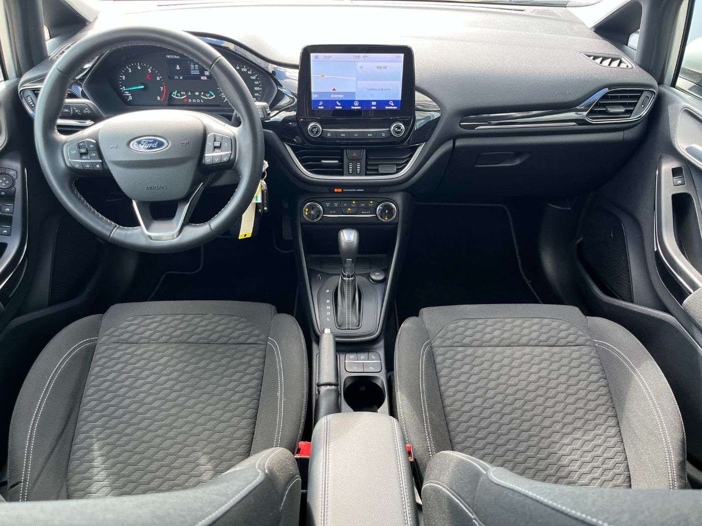 Fahrzeugbild eines Ford Fiesta