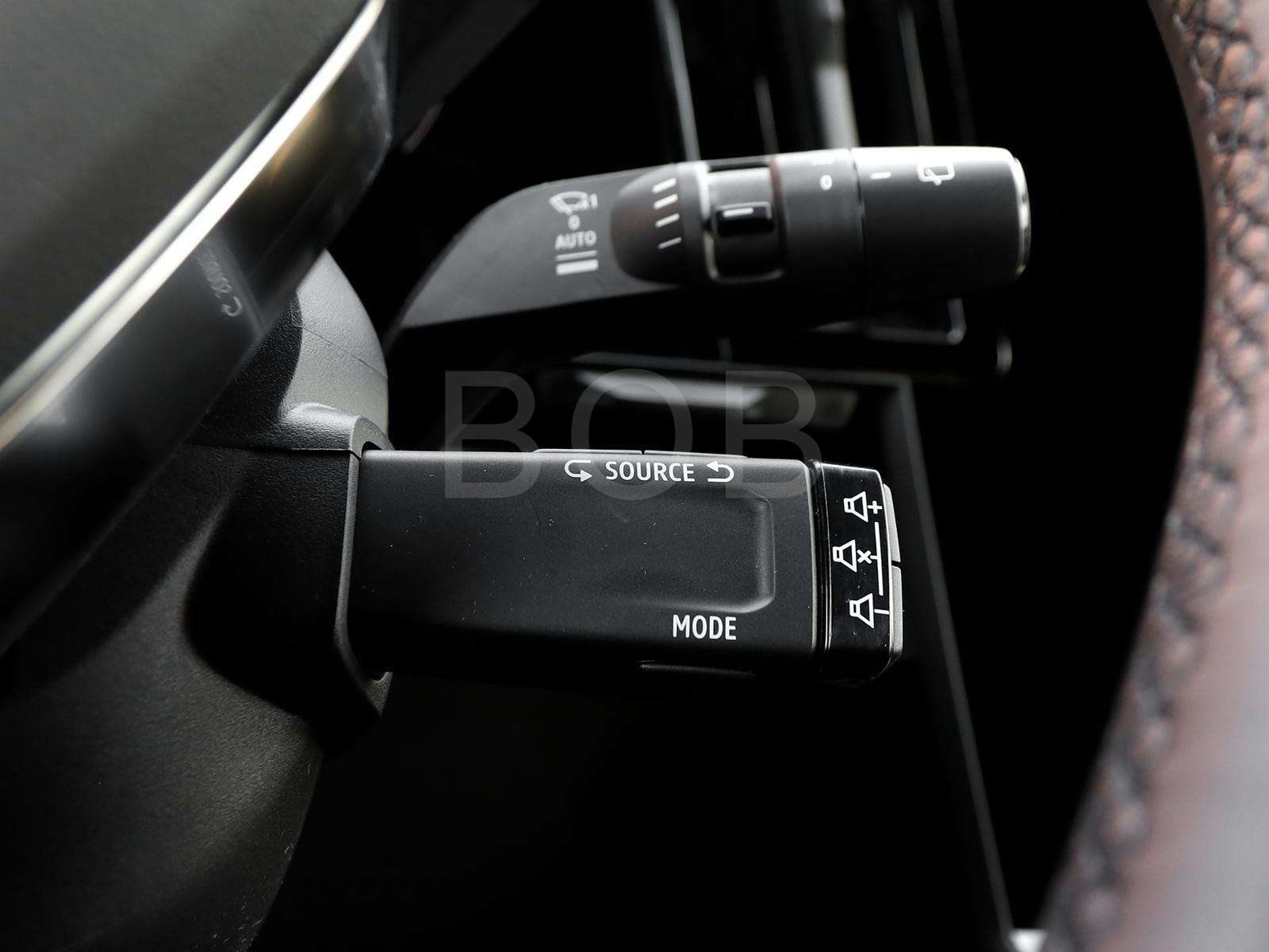 Fahrzeugbild eines Renault Megane E-TECH