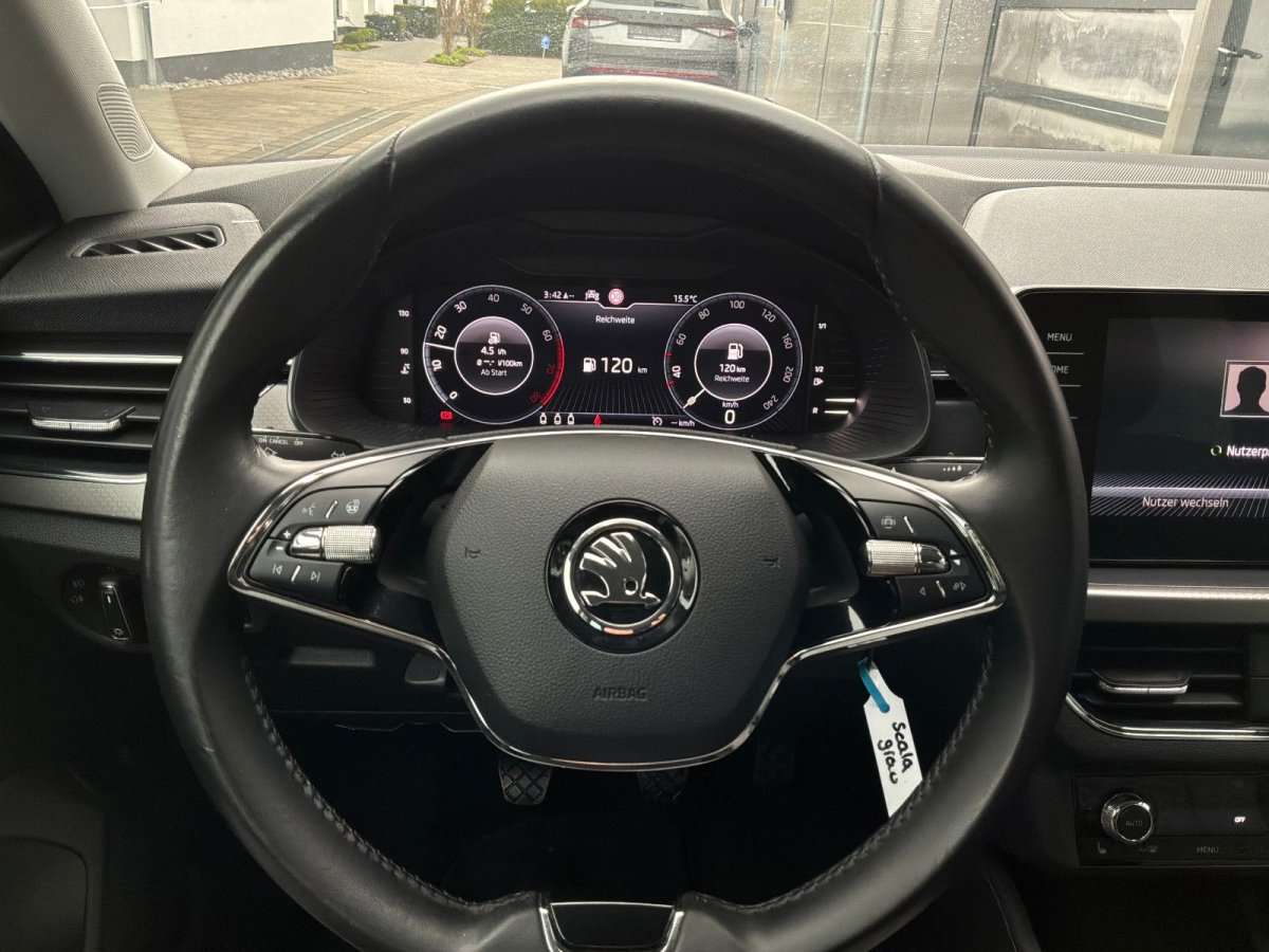 Fahrzeugbild eines Skoda Scala