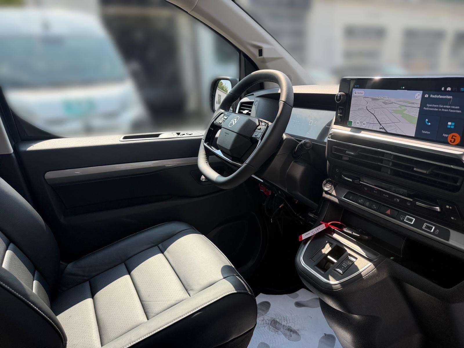 Fahrzeugbild eines Citroën SpaceTourer