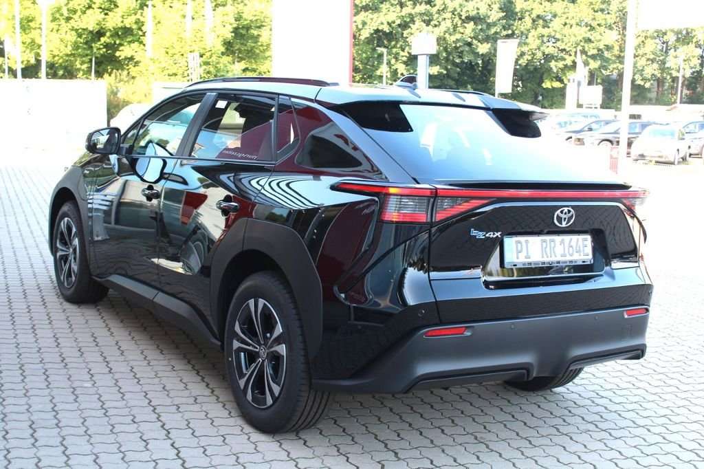 Fahrzeugbild eines Toyota bZ4X