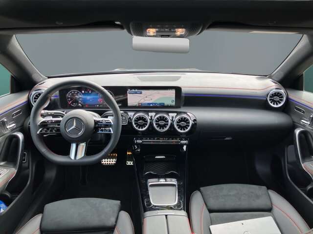 Fahrzeugbild eines Mercedes-Benz CLA