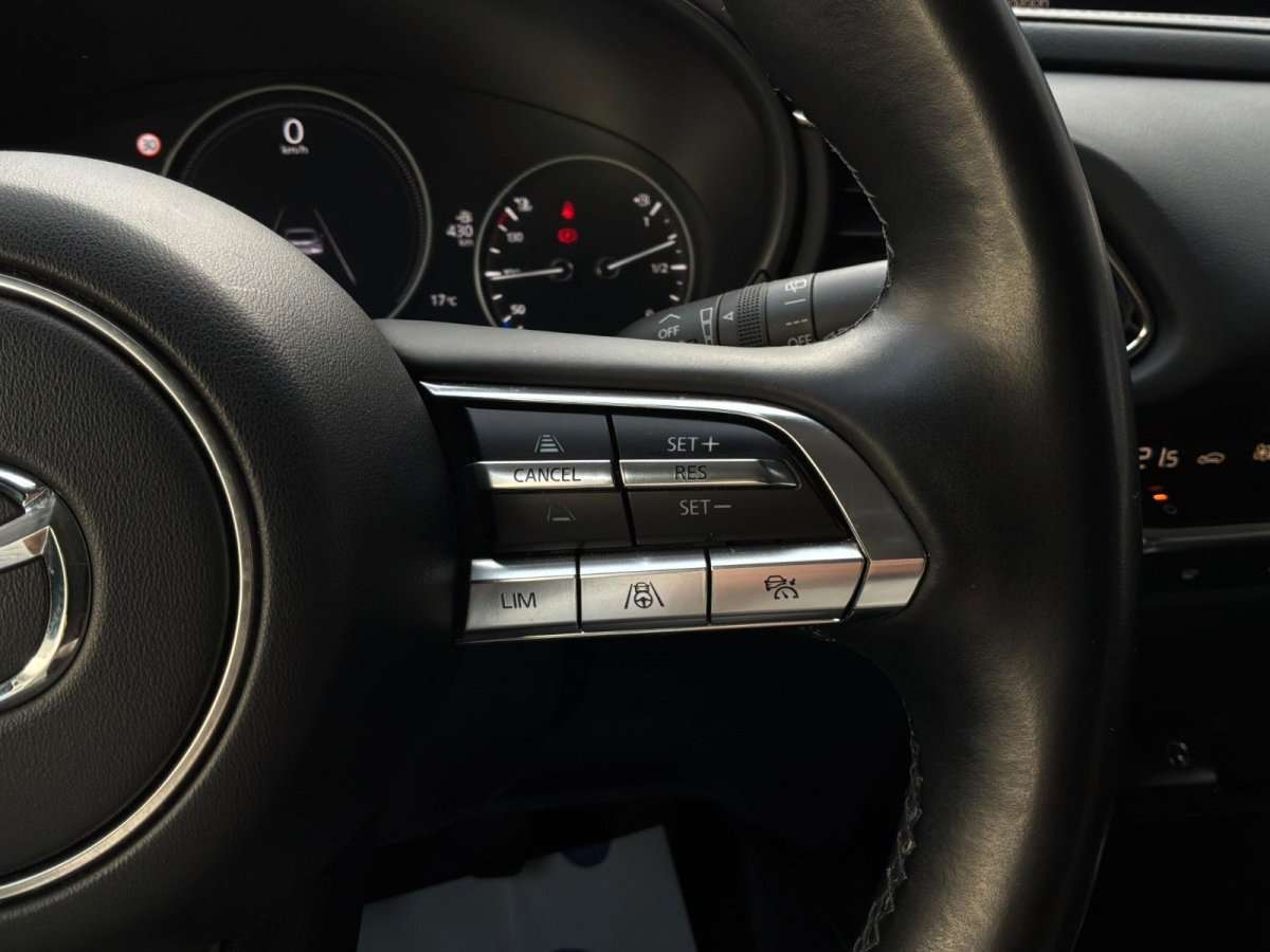 Fahrzeugbild eines Mazda CX-30