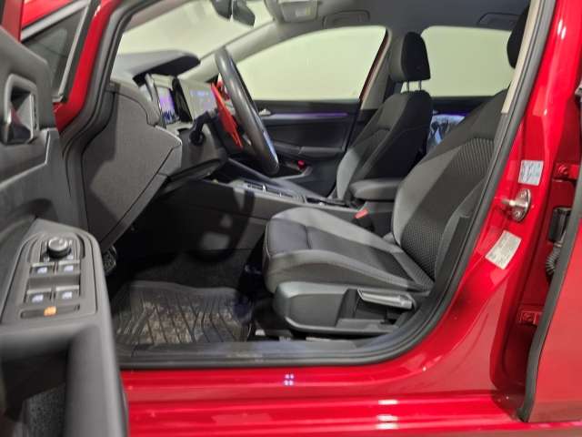 Fahrzeugbild eines Volkswagen Golf