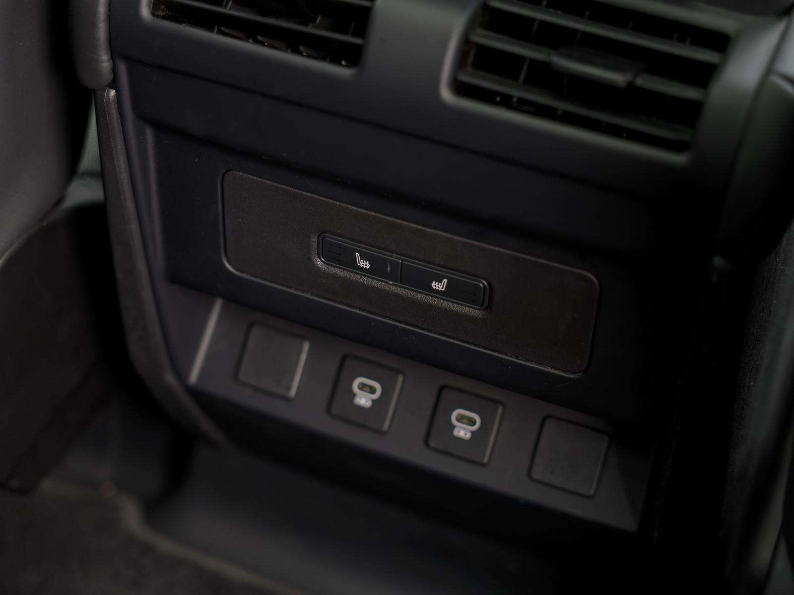 Fahrzeugbild eines Land Rover Defender