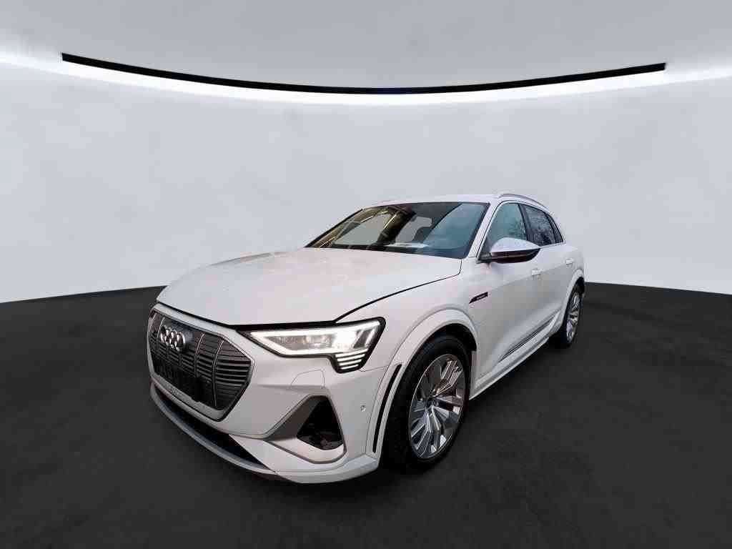 Fahrzeugbild eines Audi e-tron