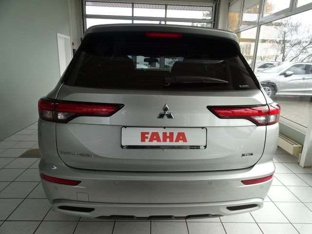 Fahrzeugbild eines Mitsubishi Outlander