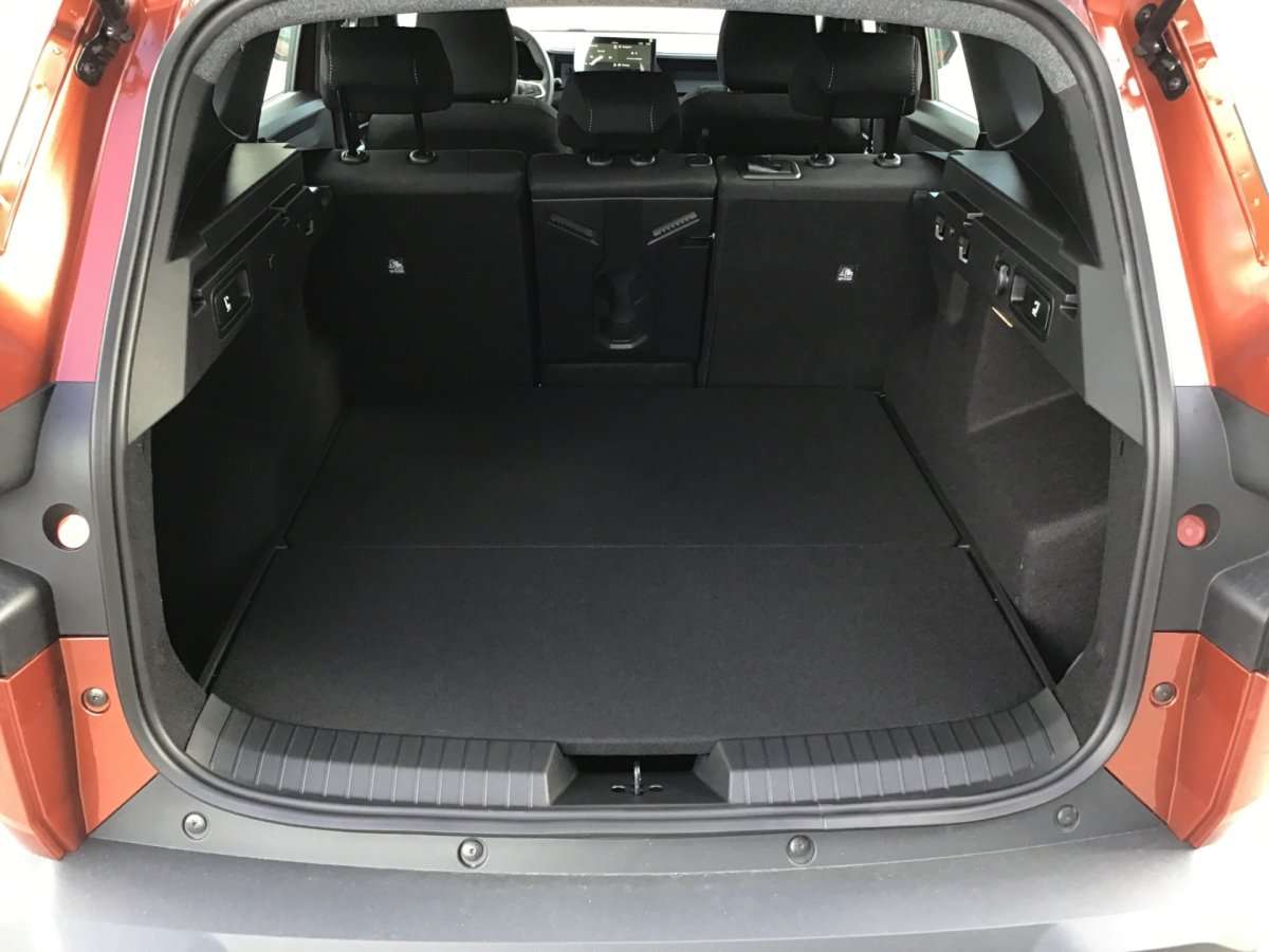 Fahrzeugbild eines Dacia Bigster