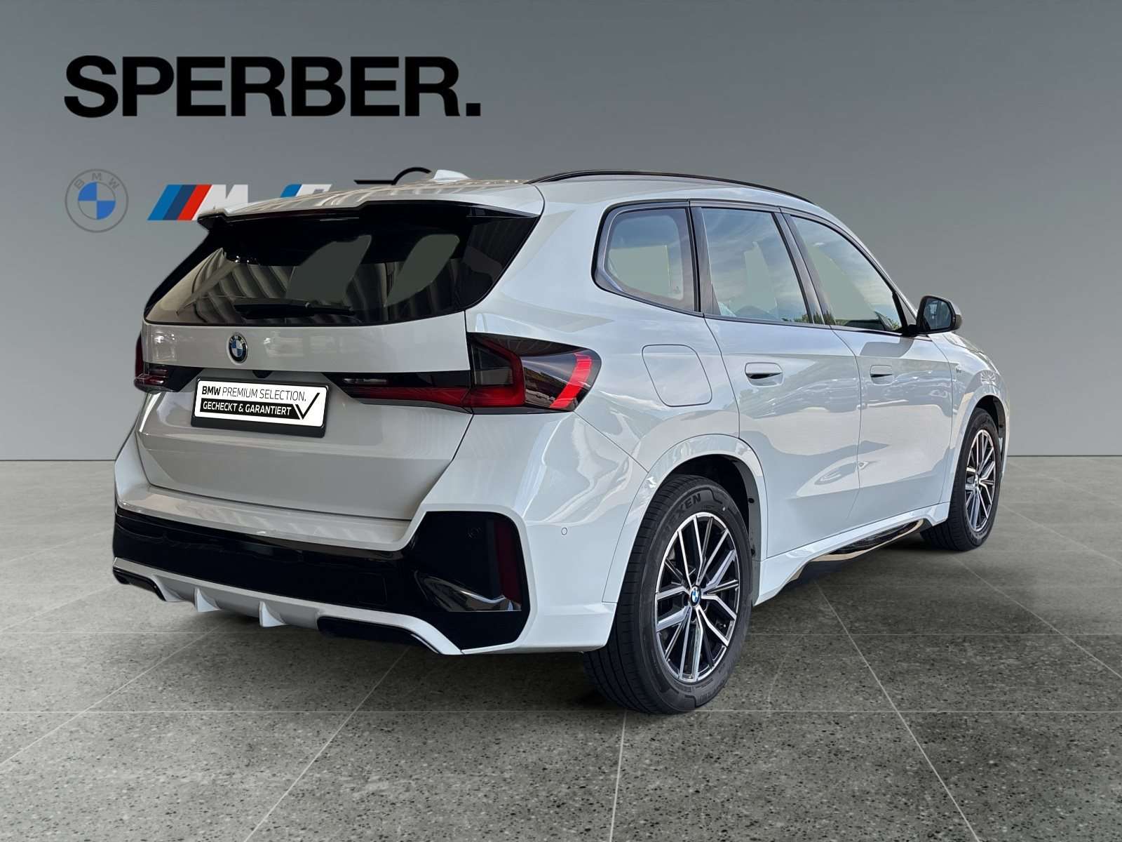 Fahrzeugbild eines BMW X1