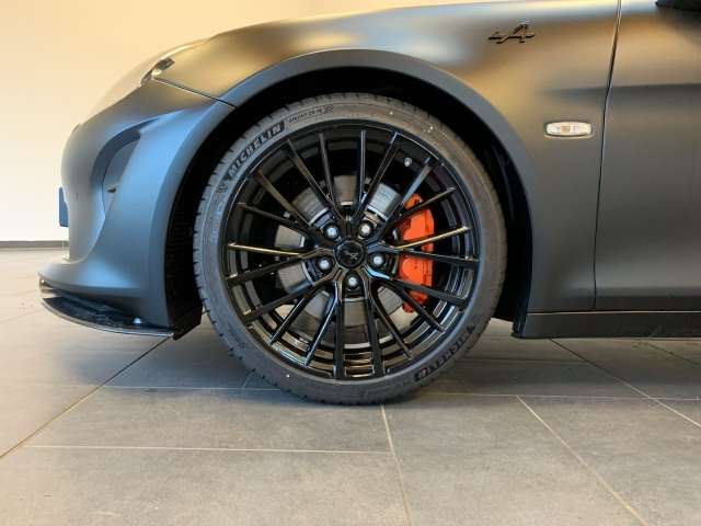 Fahrzeugbild eines Alpine A110