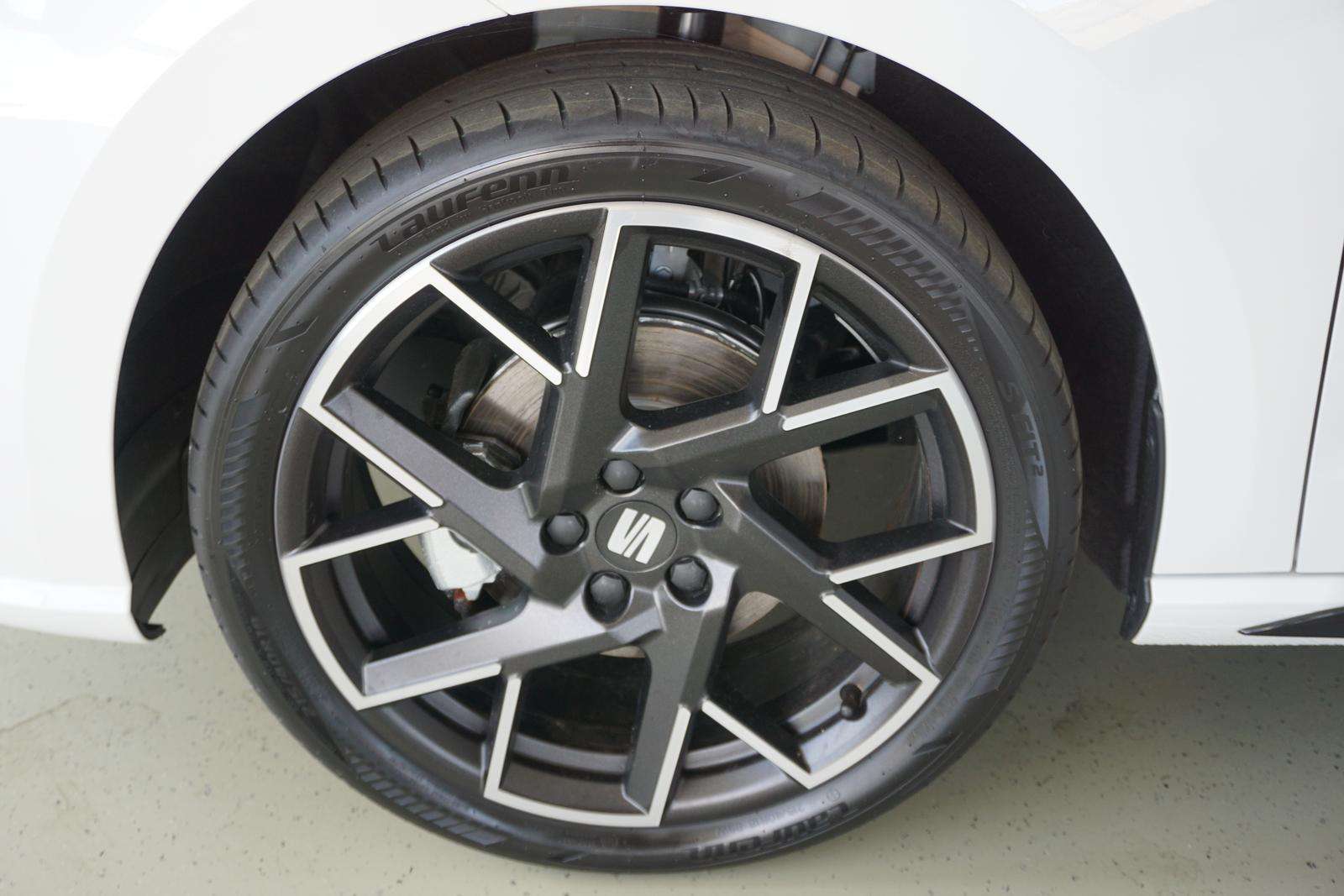 Fahrzeugbild eines SEAT Ibiza