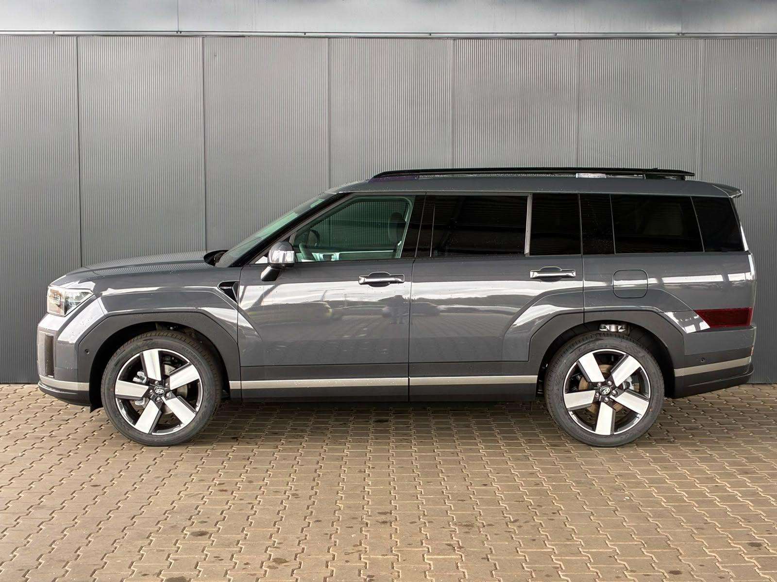 Fahrzeugbild eines Hyundai Santa Fe