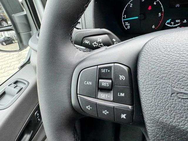 Fahrzeugbild eines Ford Transit