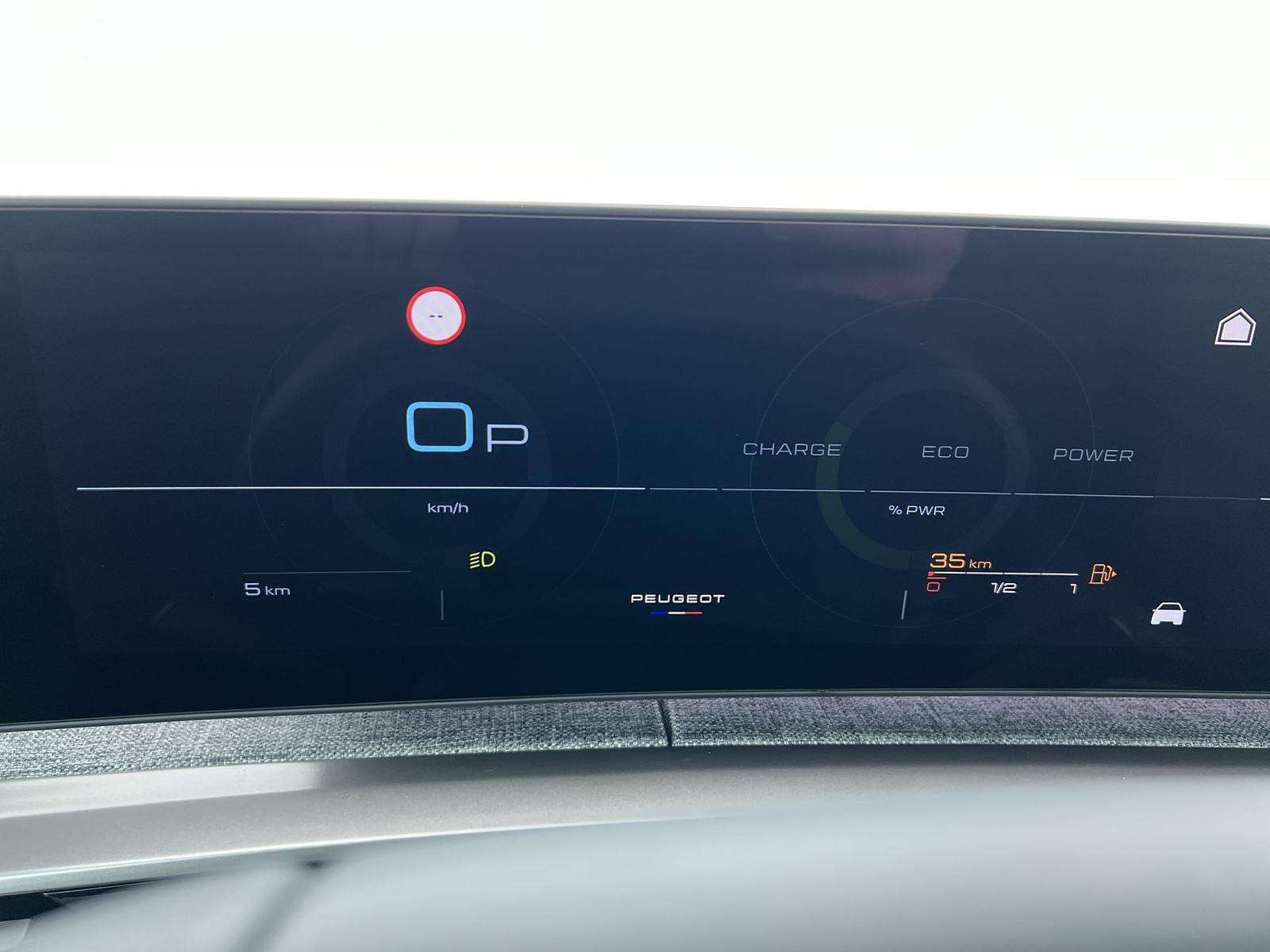 Fahrzeugbild eines Peugeot 3008
