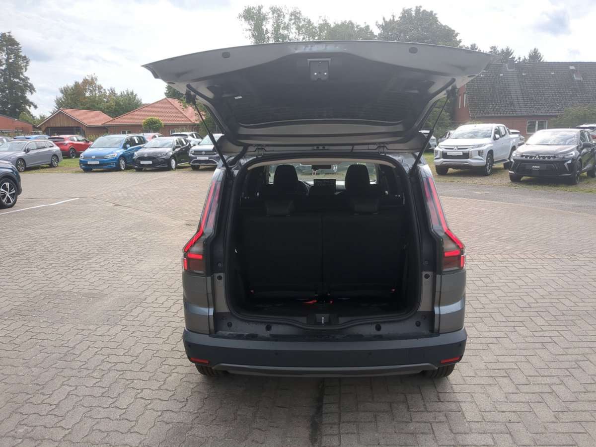 Fahrzeugbild eines Dacia Jogger