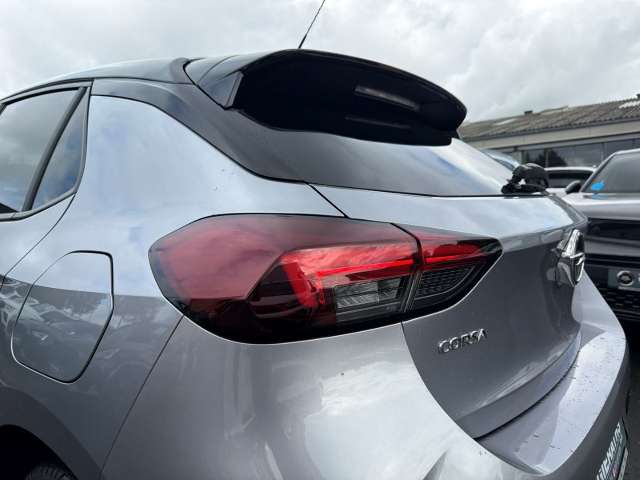 Fahrzeugbild eines Opel Corsa