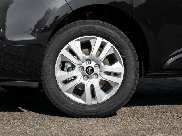 Fahrzeugbild eines Nissan Primastar