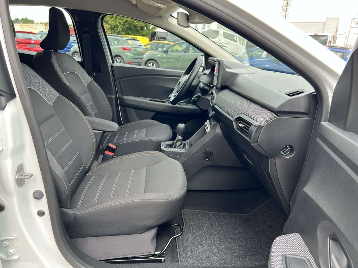 Fahrzeugbild eines Dacia Sandero