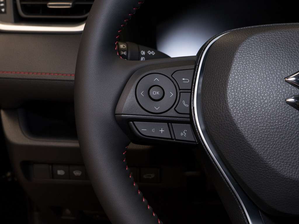 Fahrzeugbild eines Suzuki Across