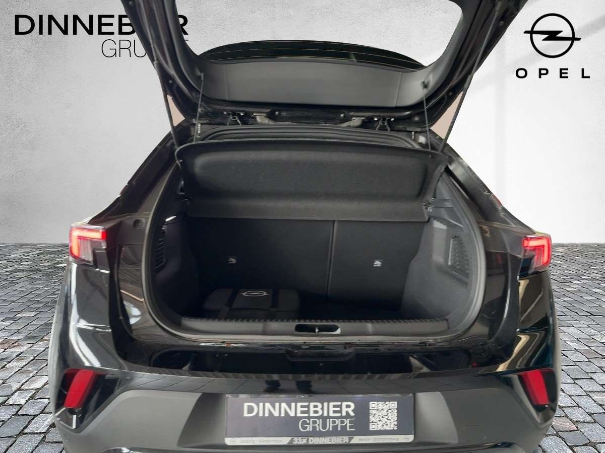 Fahrzeugbild eines Opel Mokka Electric