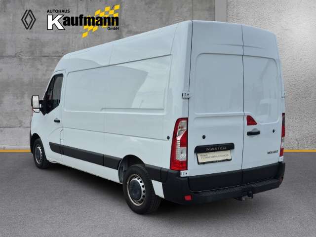 Fahrzeugbild eines Renault Master