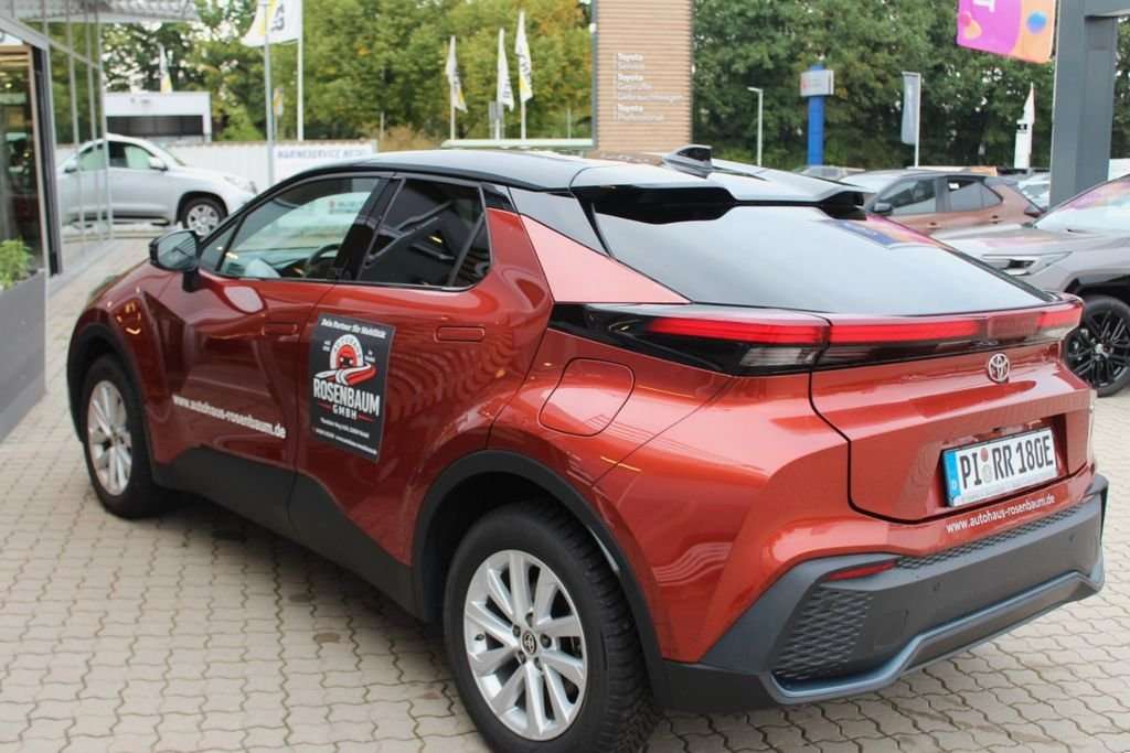 Fahrzeugbild eines Toyota C-HR