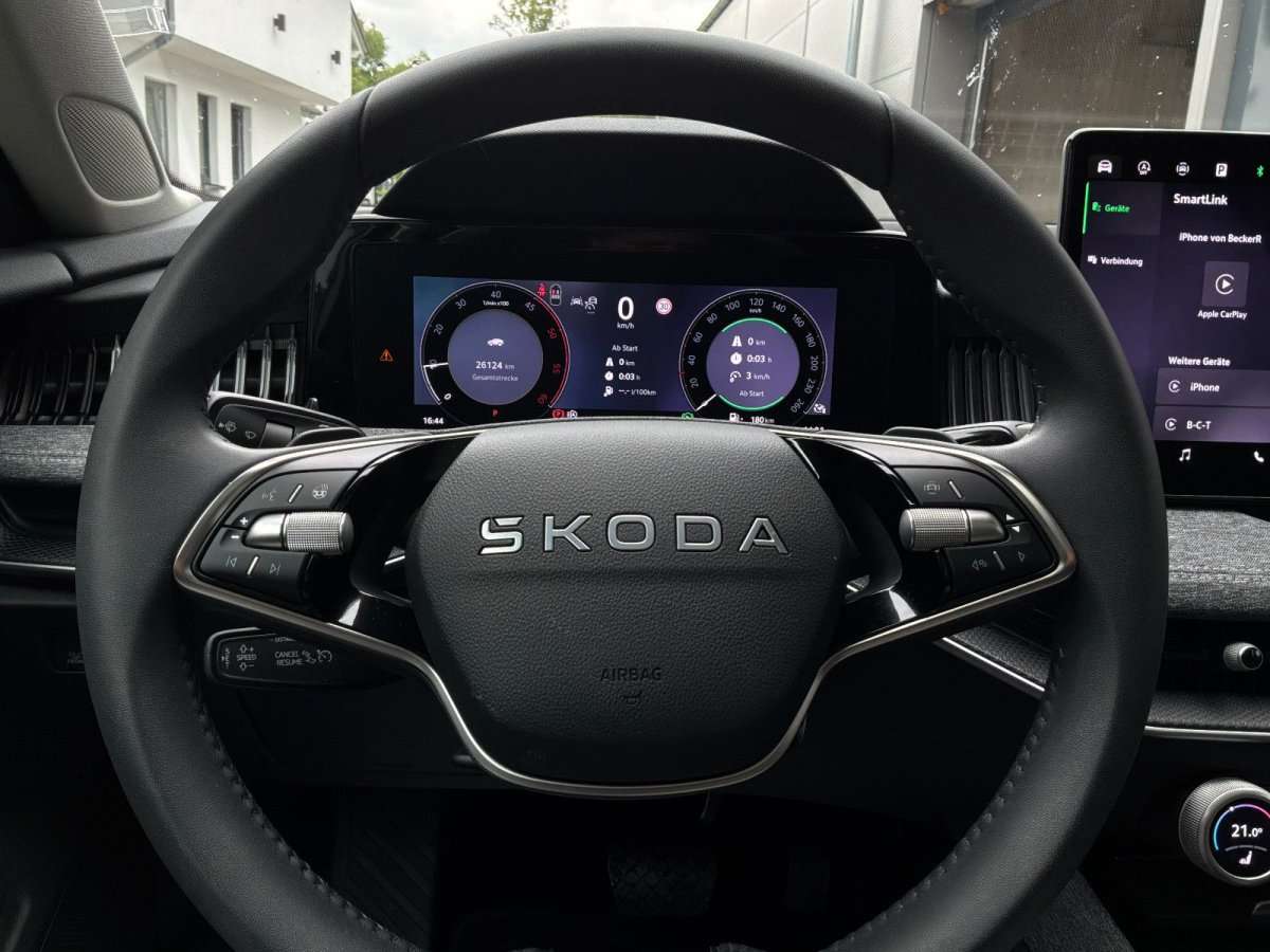Fahrzeugbild eines Skoda Superb