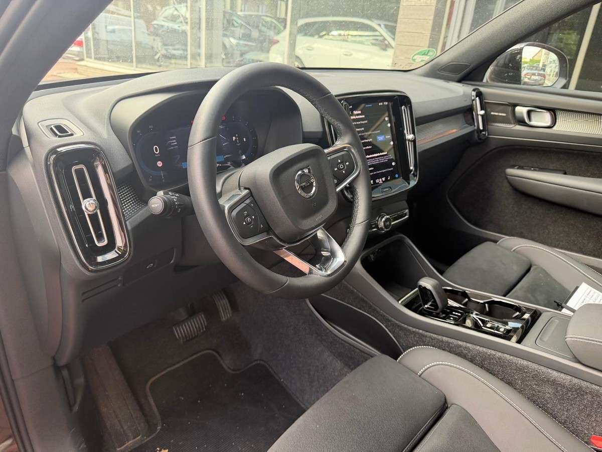 Fahrzeugbild eines Volvo XC40