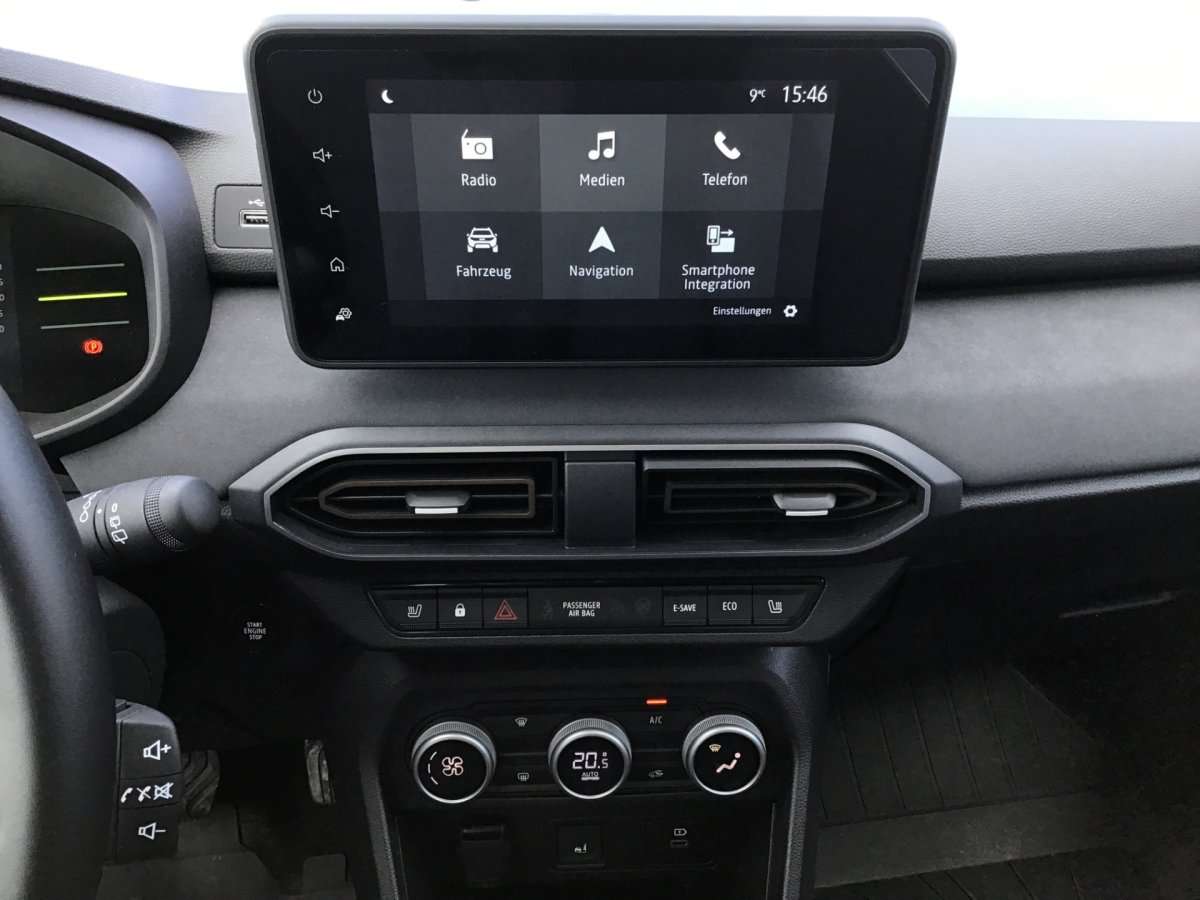 Fahrzeugbild eines Dacia Jogger