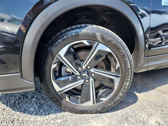 Fahrzeugbild eines Mitsubishi Eclipse Cross