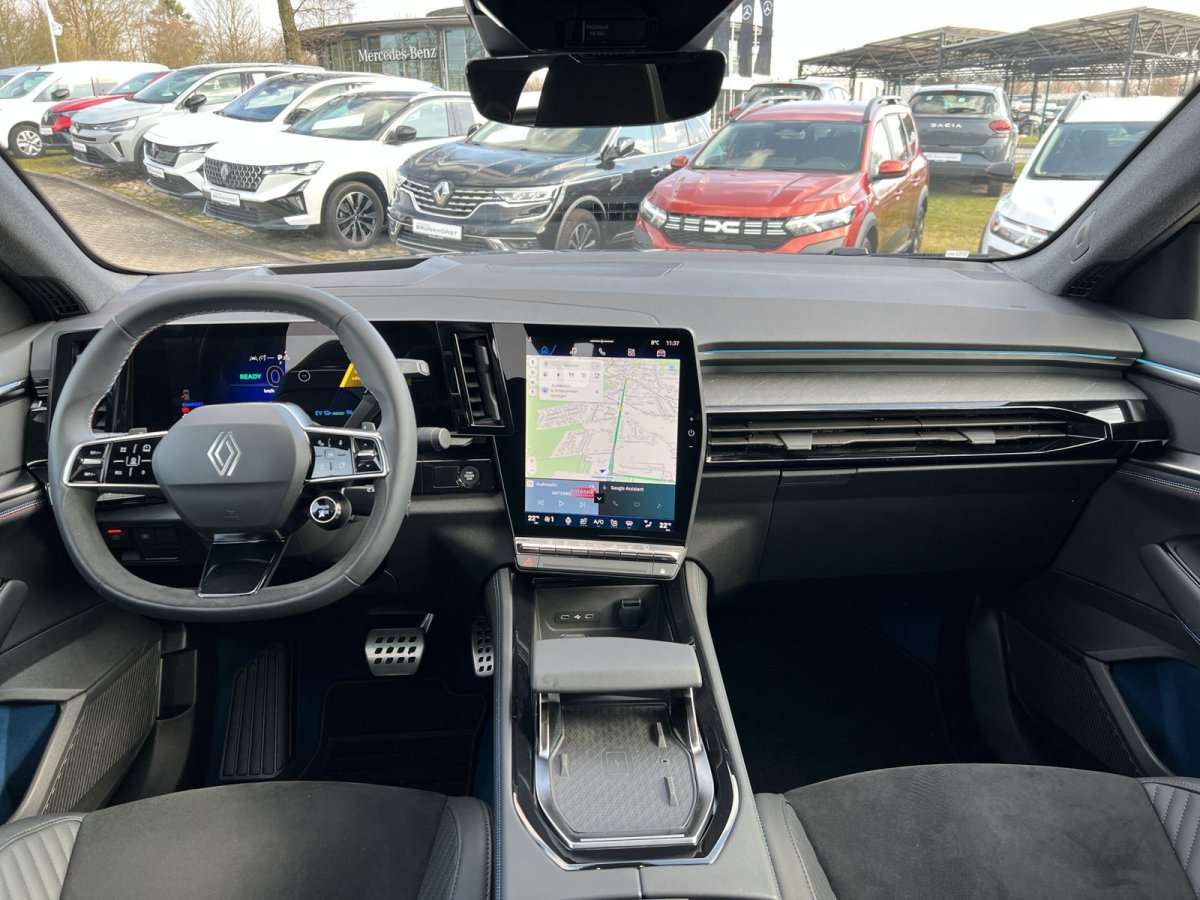 Fahrzeugbild eines Renault Rafale