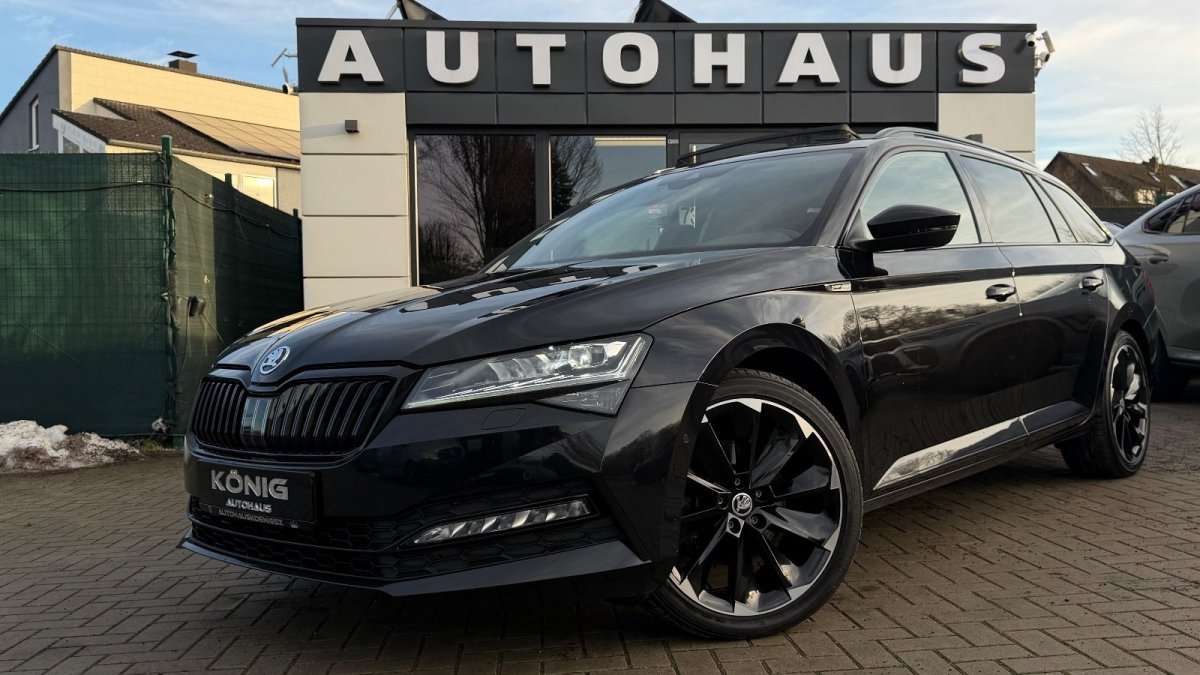 Fahrzeugbild eines Skoda Superb