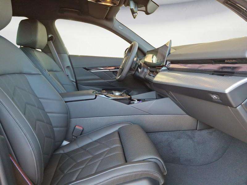 Fahrzeugbild eines BMW 5er-Reihe