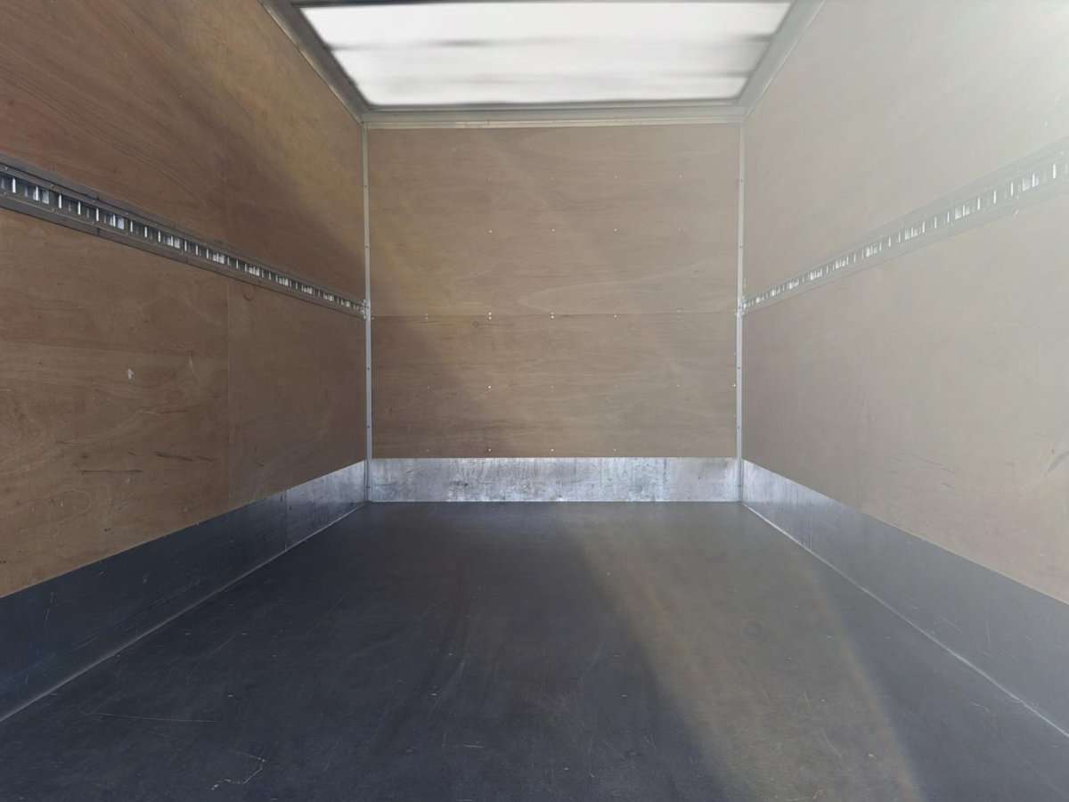 Fahrzeugbild eines Renault Master