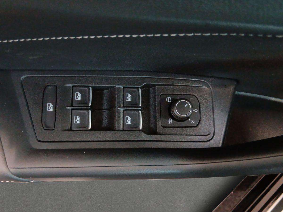 Fahrzeugbild eines Volkswagen T-Roc