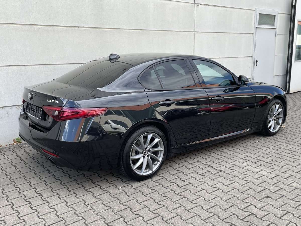 Fahrzeugbild eines Alfa Romeo Giulia