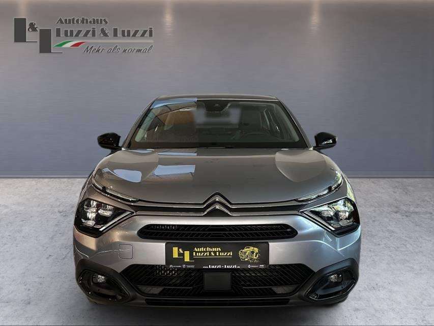 Fahrzeugbild eines Citroën C4 X