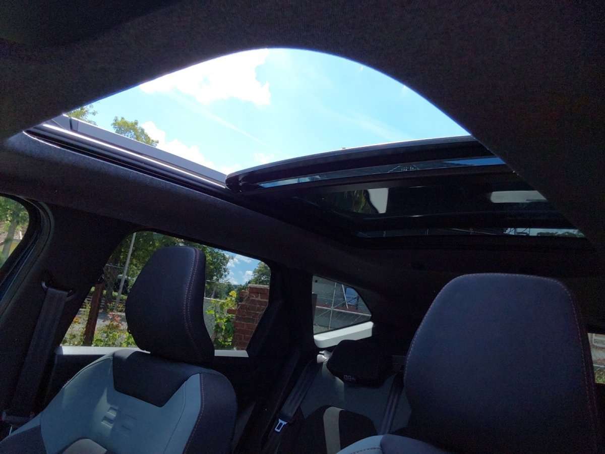 Fahrzeugbild eines Dacia Bigster