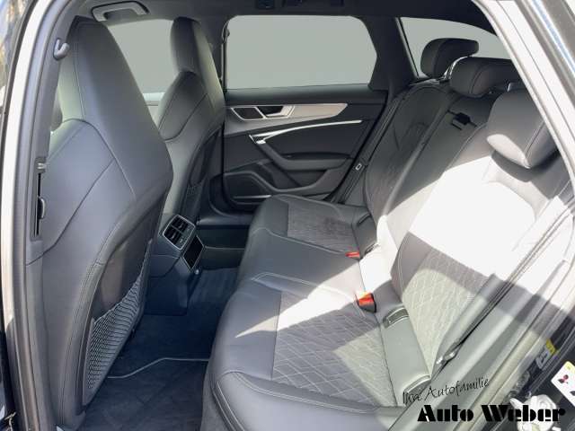 Fahrzeugbild eines Audi S6