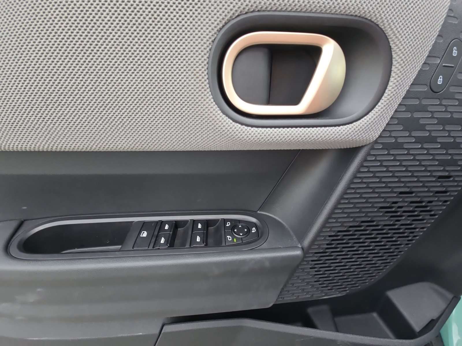 Fahrzeugbild eines MINI COOPER