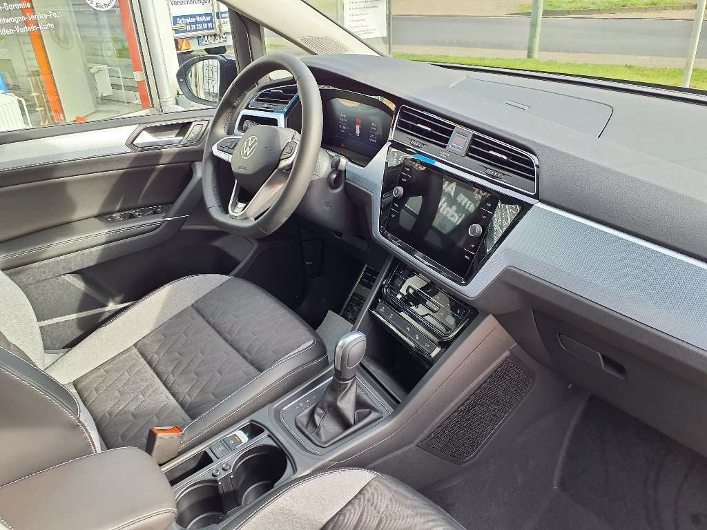 Fahrzeugbild eines Volkswagen Touran