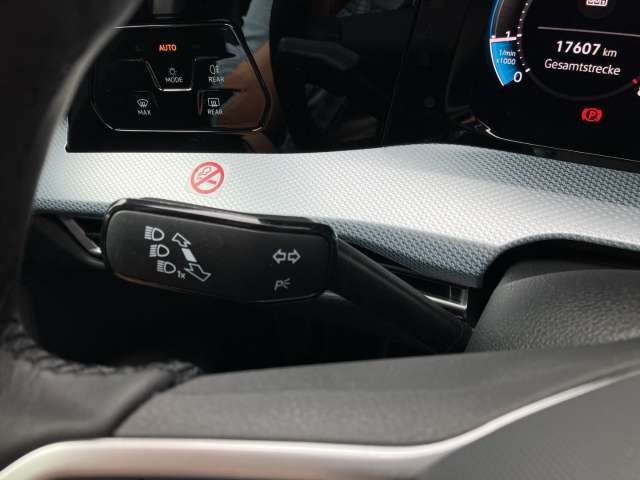 Fahrzeugbild eines Volkswagen Golf