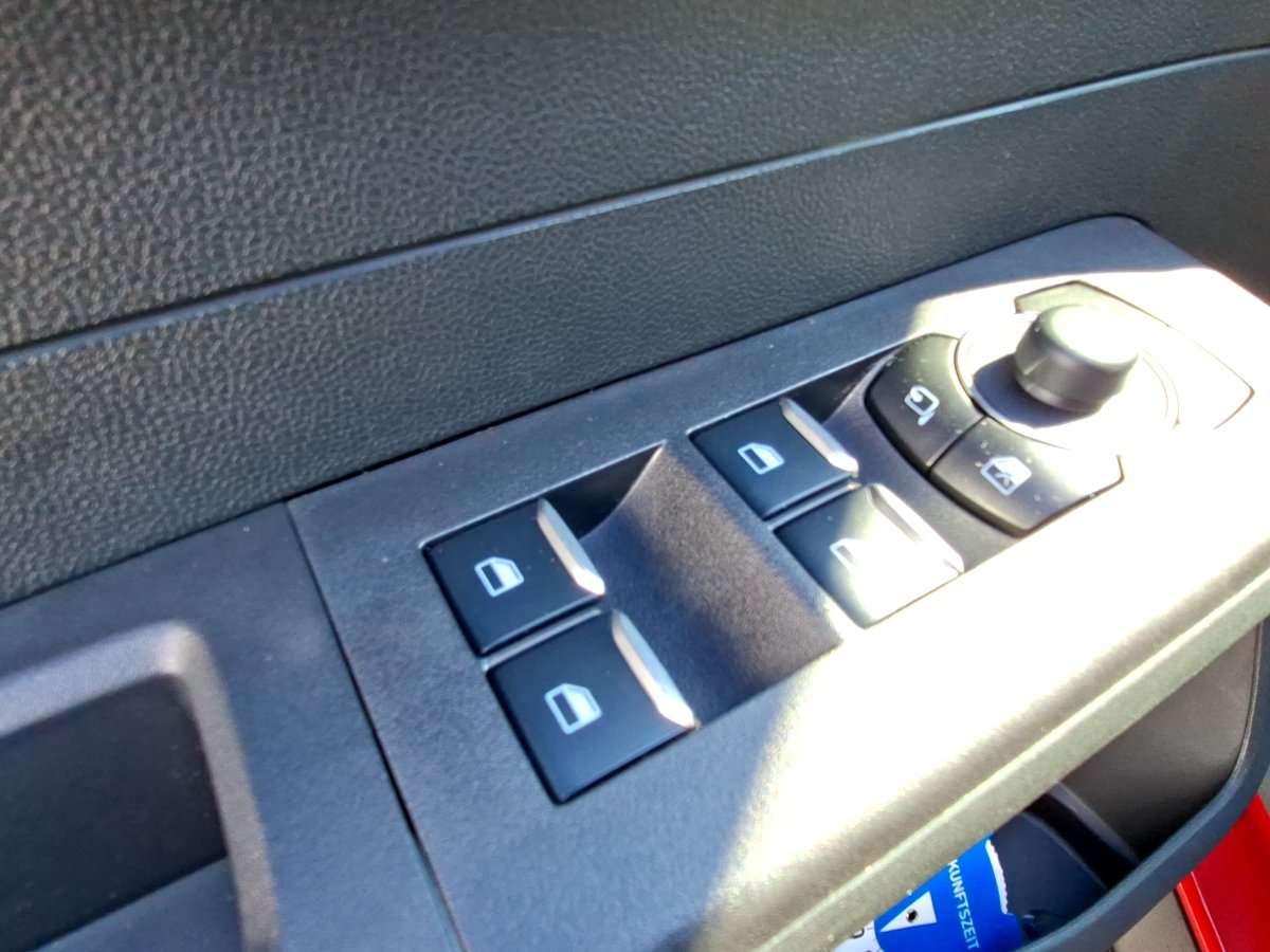 Fahrzeugbild eines Ford Tourneo Courier