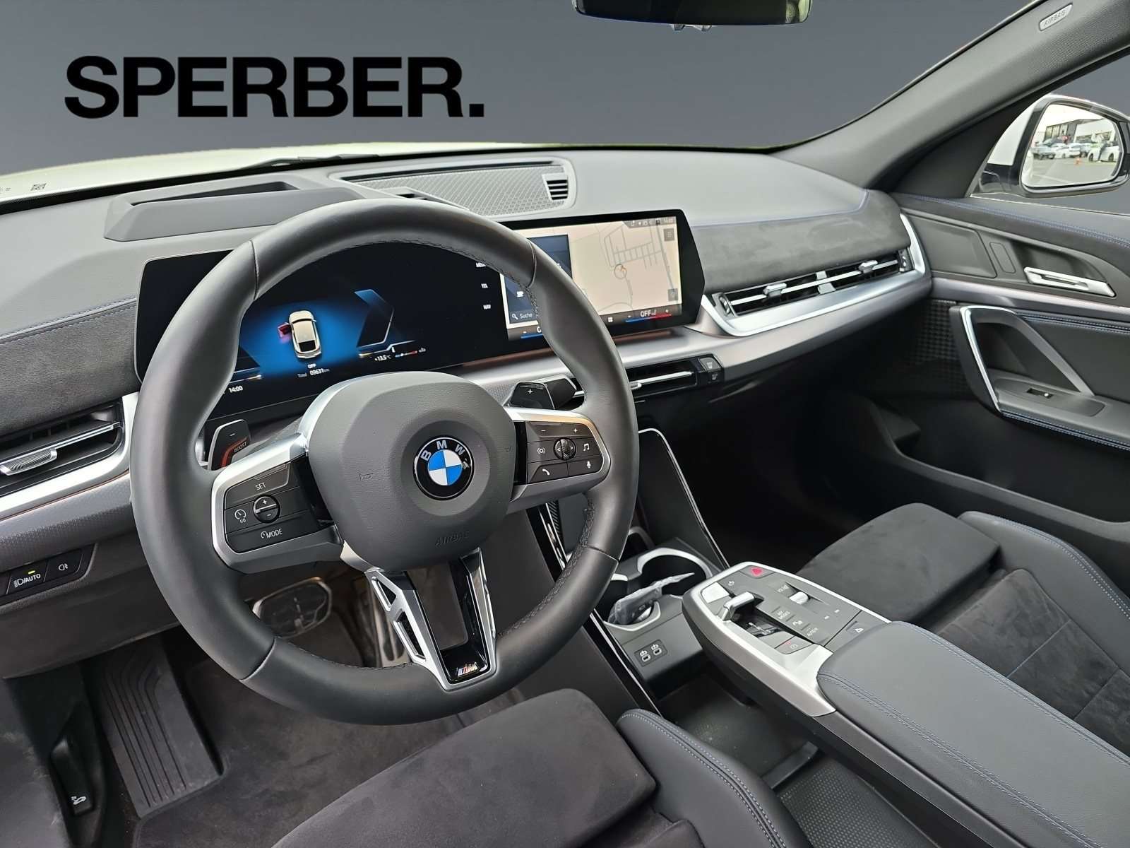 Fahrzeugbild eines BMW X2