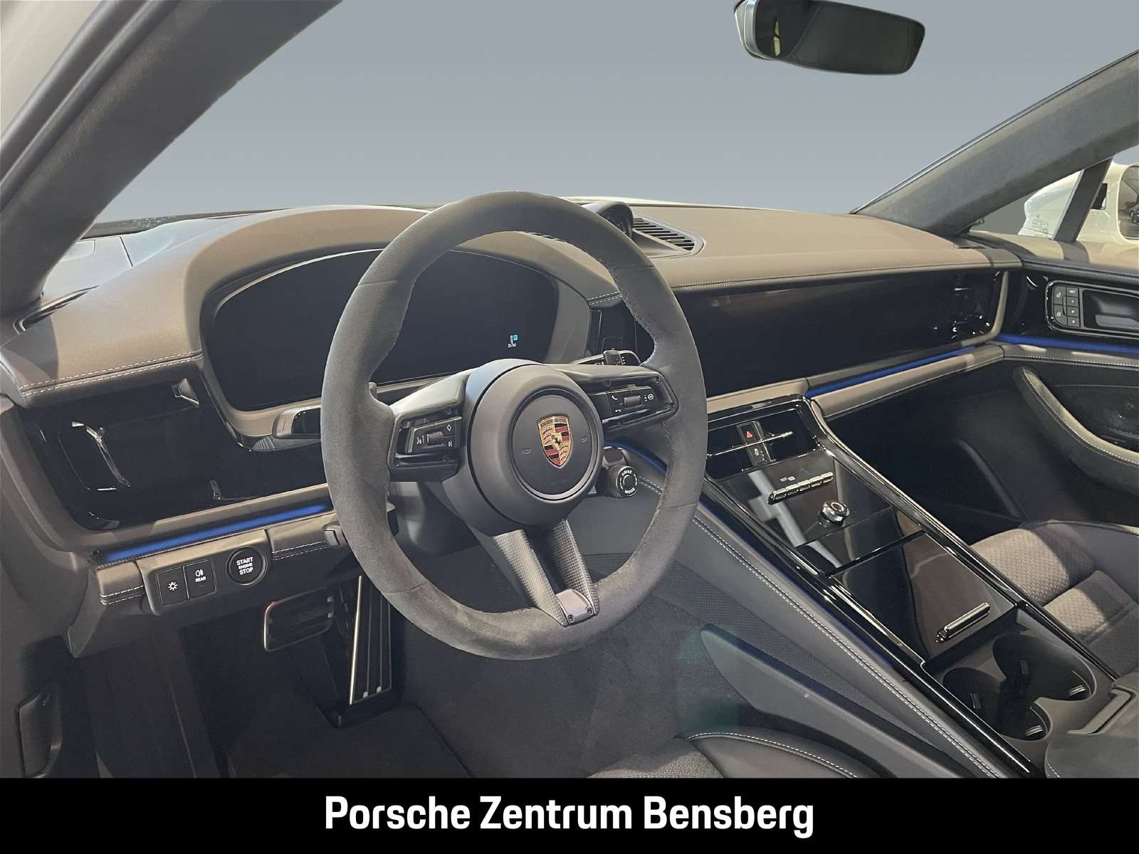 Fahrzeugbild eines Porsche Panamera
