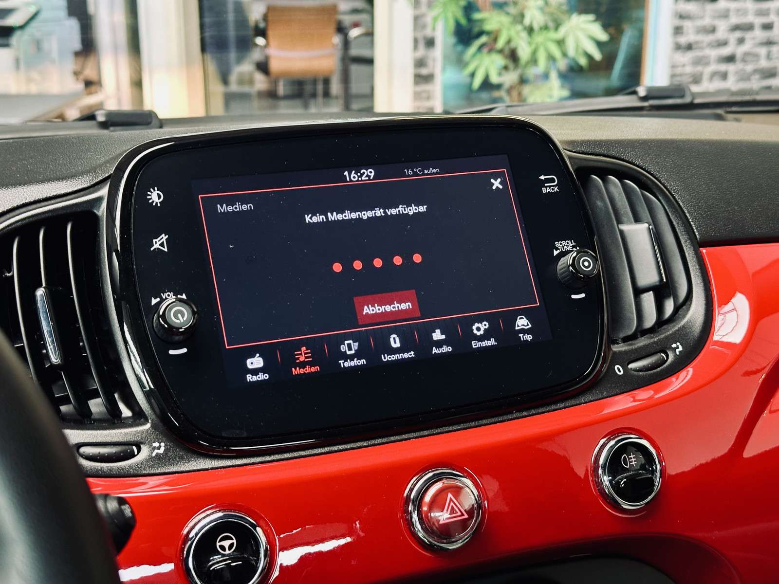 Fahrzeugbild eines Fiat 500