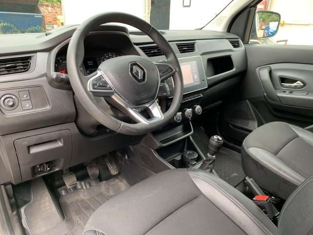 Fahrzeugbild eines Renault Express
