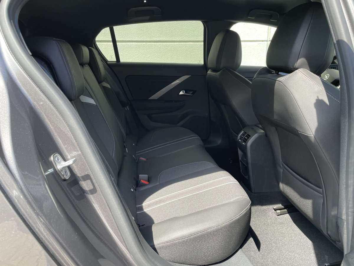 Fahrzeugbild eines Opel Astra