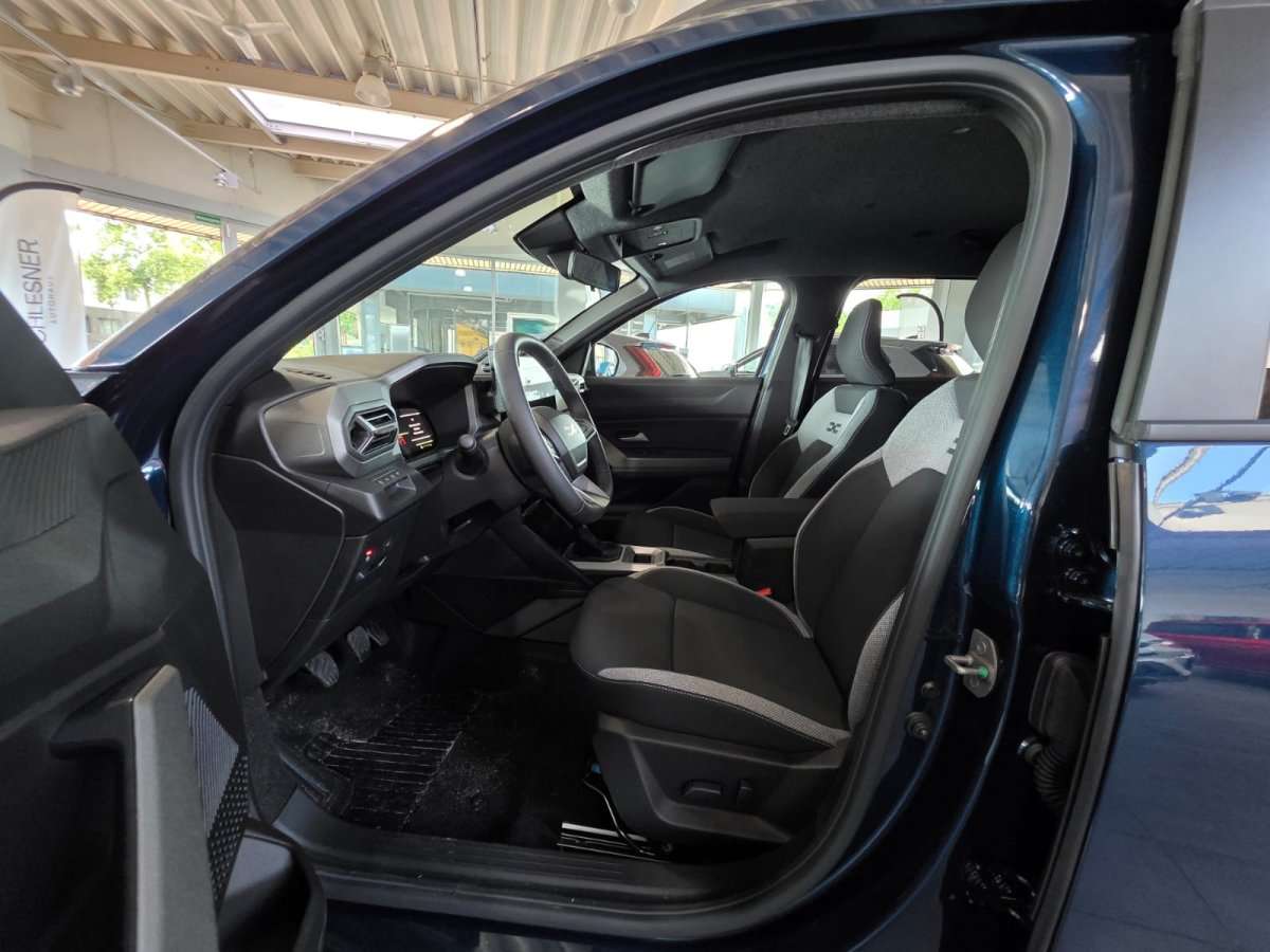 Fahrzeugbild eines Dacia Bigster